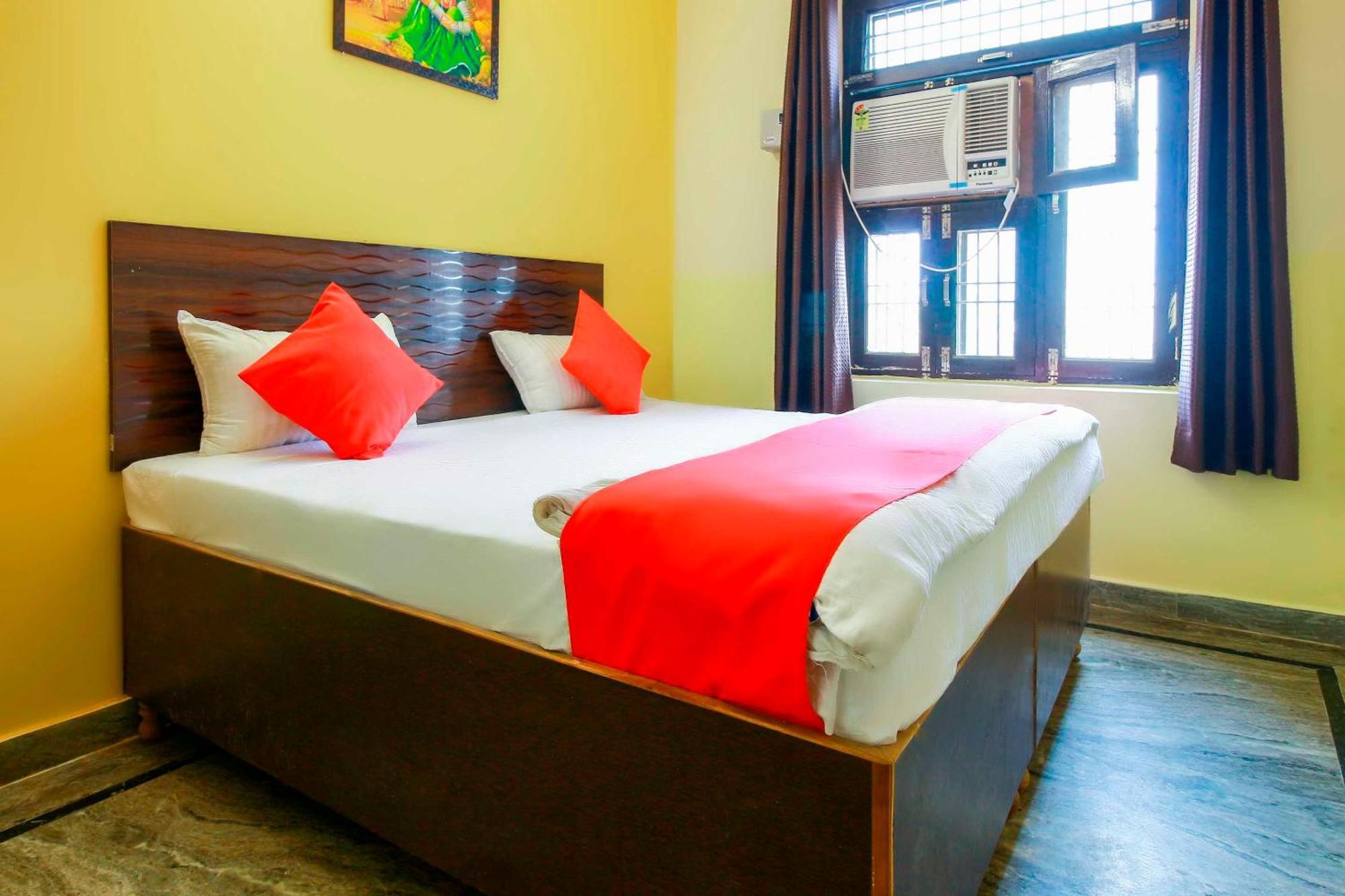 OYO Flagship 83089 Hotel Drizzling Land Muradnagar Exterior foto