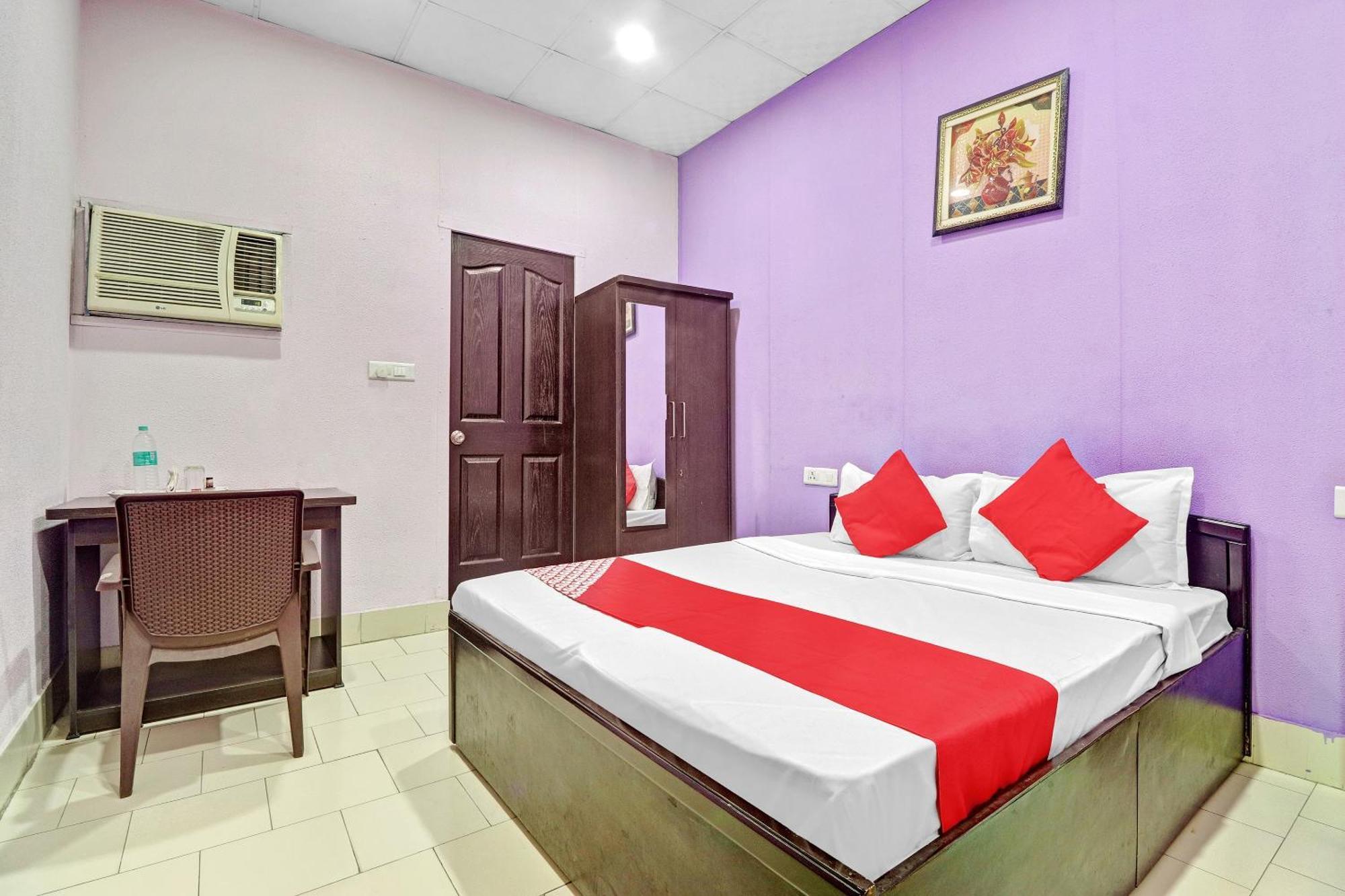 OYO Flagship 83089 Hotel Drizzling Land Muradnagar Exterior foto